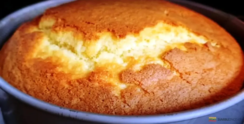 12 łyżek ciasta: przepis na włoski przysmak bez wagi, który pachnie latem