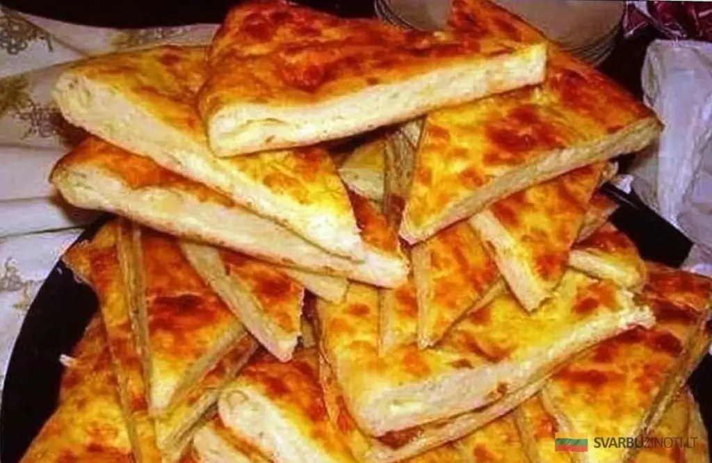 Błyskawiczne Chaczapuri: Twój Nowy Ulubiony Przepis na Szybki Obiad