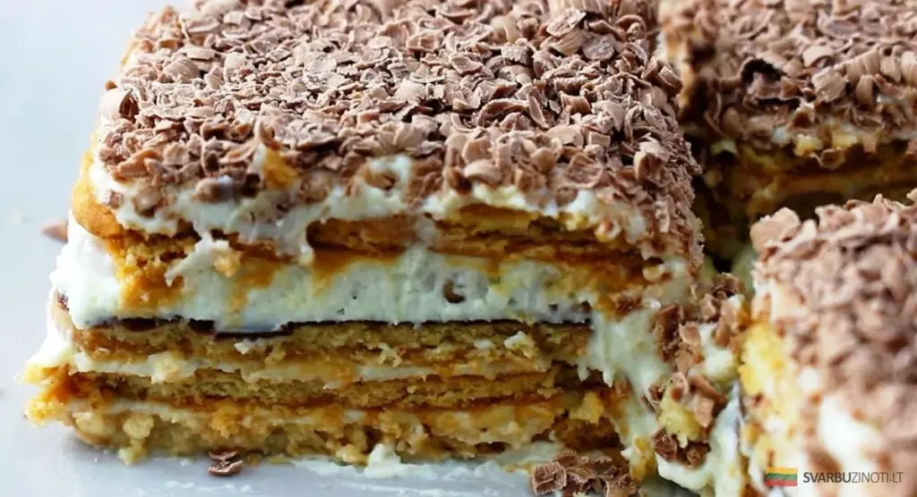 Ciasto z herbatników bez pieczenia: leniwy przepis na deser idealny