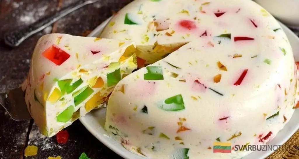 Skąpane w śmietanie "Łamane Szkło" - deser, który zniknie w mgnieniu oka!