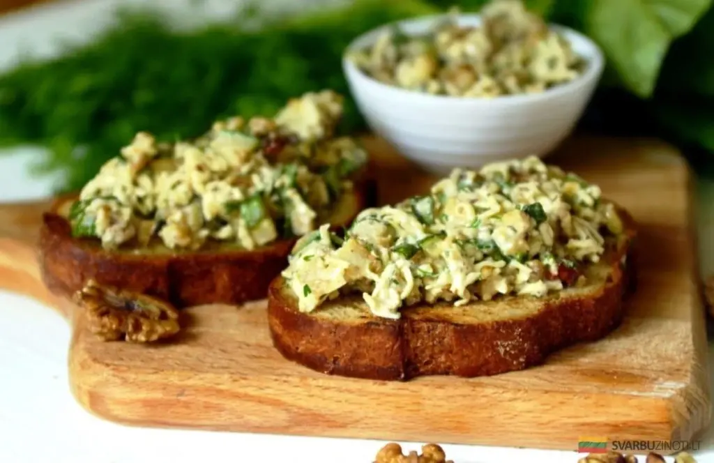 Szybka przekąska "Kiedy kebab się piecze": cukinia i zielona cebulka. Gotowe do jedzenia od razu!