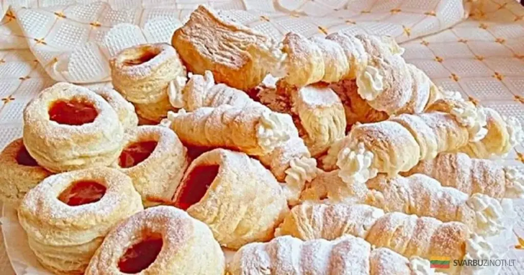 Babciine ciasteczka z dżemem i rurki z kremem waniliowym, które cię zachwycą