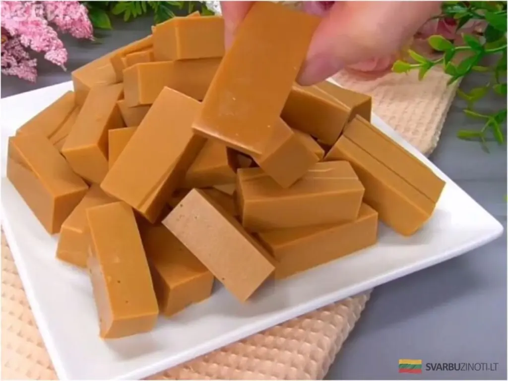 Domowe cukierki z mleka skondensowanego: Męczy Cię kupowanie? Przygotuj sama, wyjdą miękkie i pyszne!