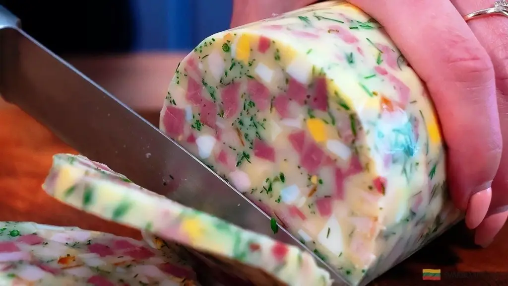 Domowy pasztet z okraszki – zaskakujący przepis, który musisz wypróbować