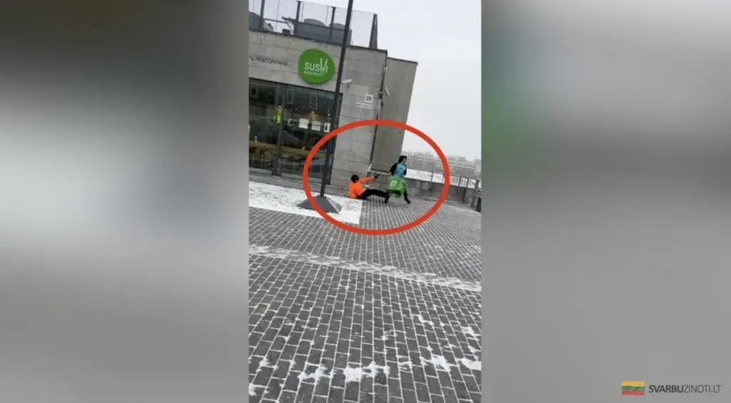 Konflikt kurierów Wolt i Bolt w Warszawie: kto tym razem został bez zamówienia?