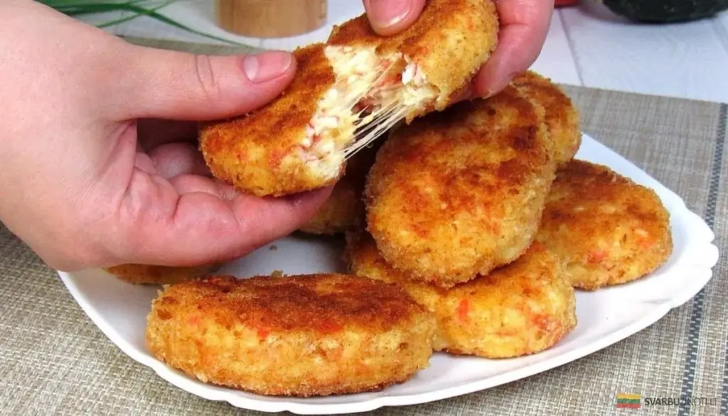 Krabowe paluszki to nie tylko do sałatki. Oto przepis, który zaskoczy wszystkich!