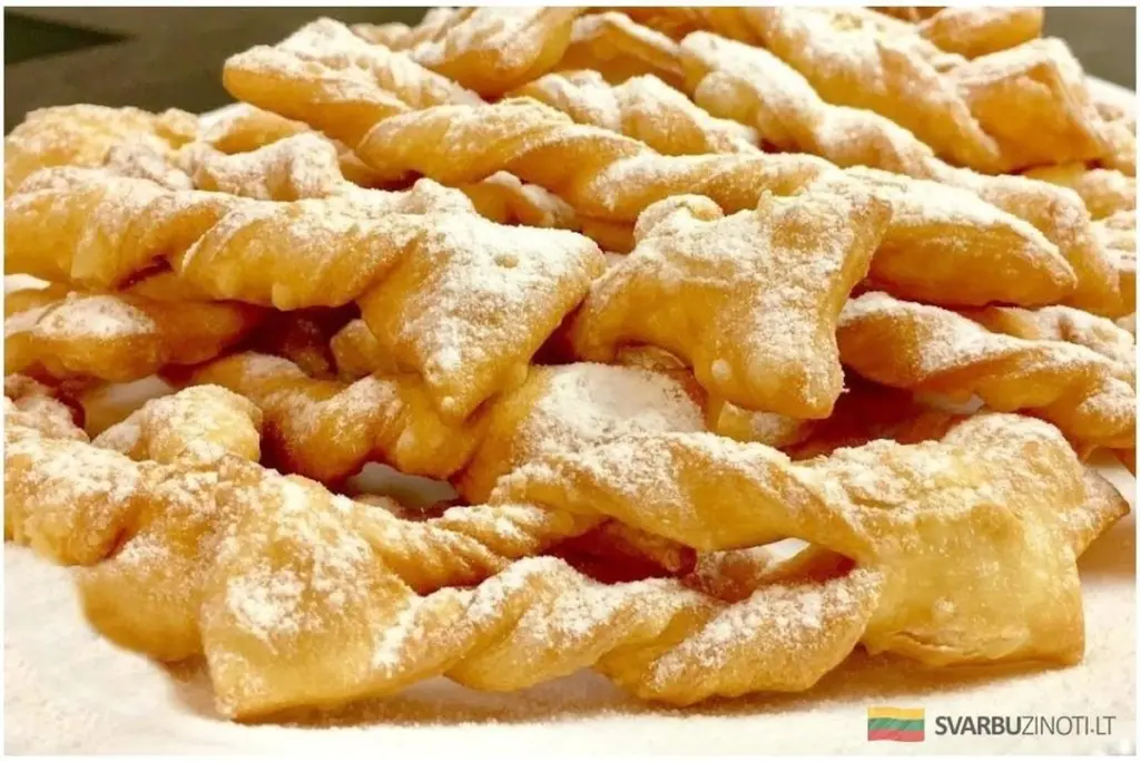 Słodsza niż szarlotka: jak ananasowa przekąska z dzieciństwa podbija serca w Polsce