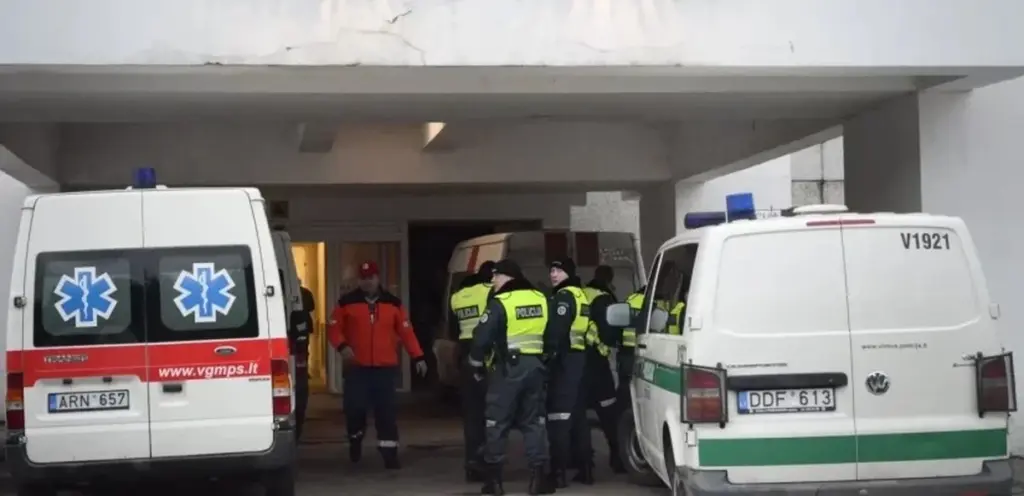 Szok w szpitalu w Płungach: pacjent zaatakował i zabił inną pacjentkę w środku nocy