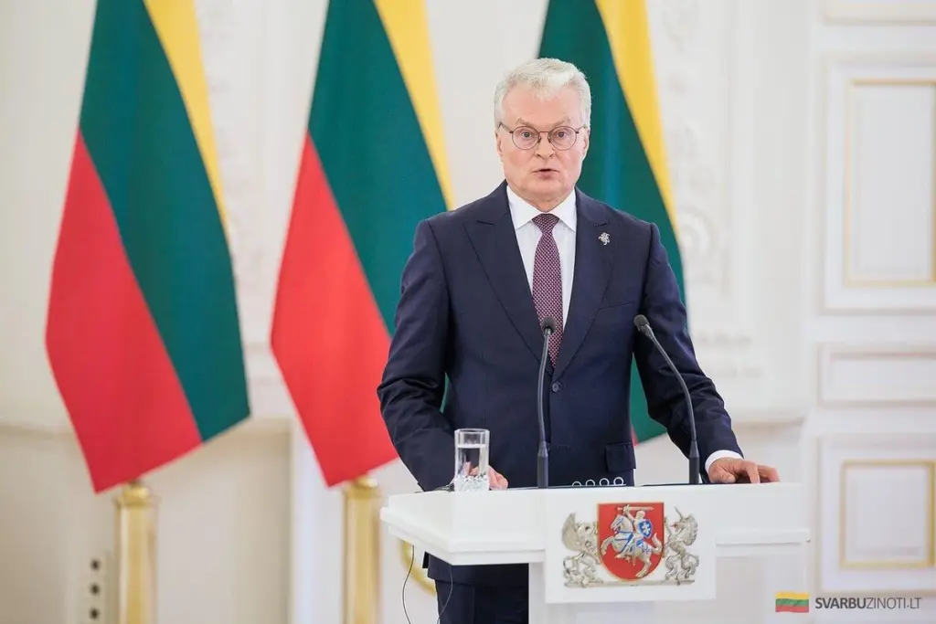 Więcej na honor niż na obronność? Budżet prezydenta rośnie o 11%, podczas gdy ministerstwo woła o oszczędności.