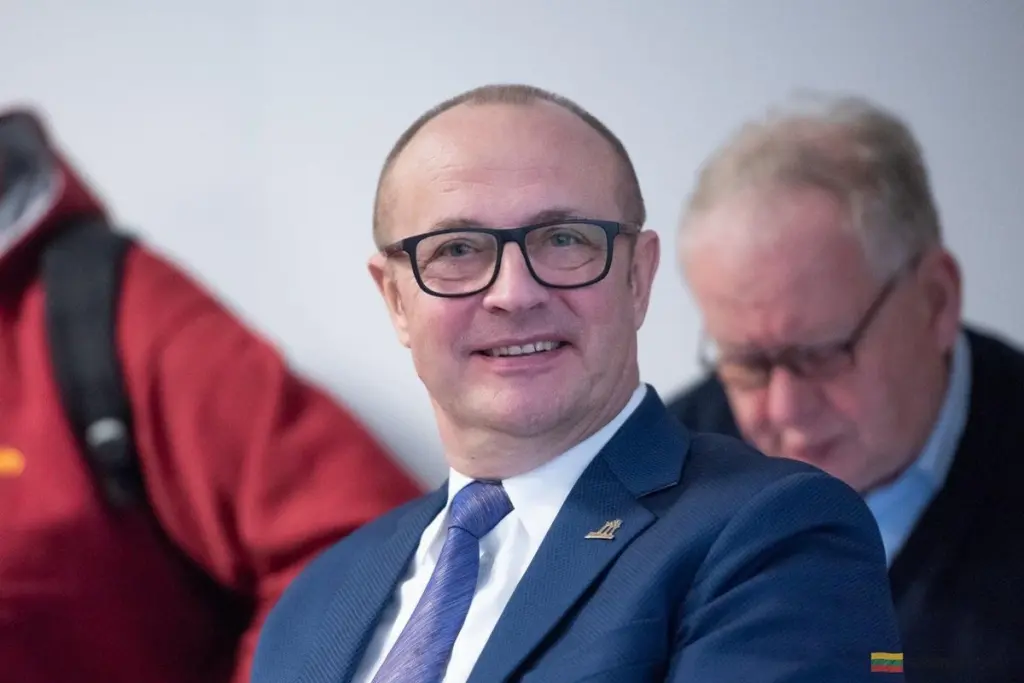 Adwokat wnioskuje o uniewinnienie burmistrza Druskininków R. Malinauskasa skazanego za korupcję