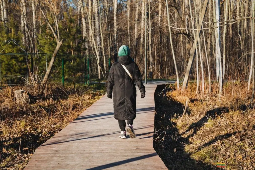 Liczysz kroki? Naukowcy zdradzili rewelacyjne wieści: to klucz do uniknięcia raka i cukrzycy!