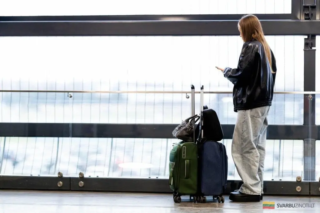 Nowe opłaty paliwowe w biurach podróży. Czy to uczciwe wobec turystów?