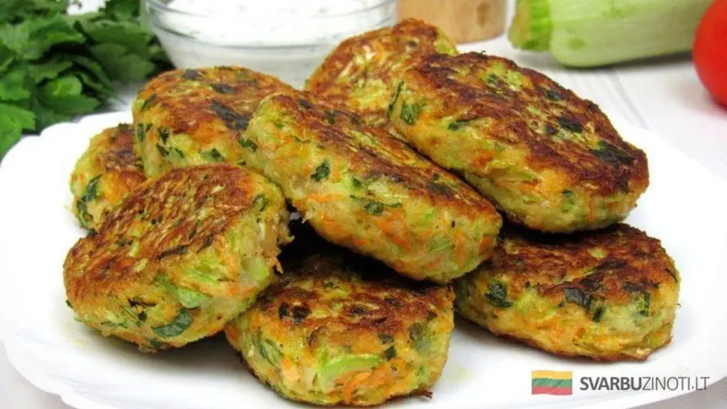 Placuszki z cukinii: sekret smaku, który znika ze stołu w mgnieniu oka