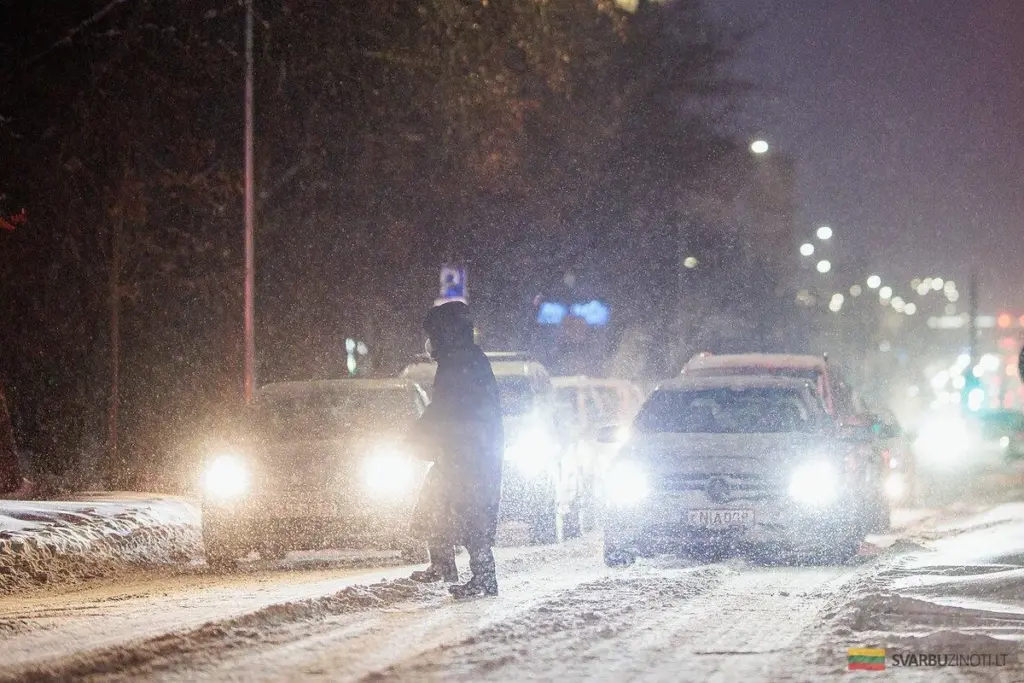 Rosnące rachunki za ogrzewanie to dopiero początek: rodziny desperacko szukają pomocy, bo brakuje nie tylko na jedzenie, ale i na ubrania