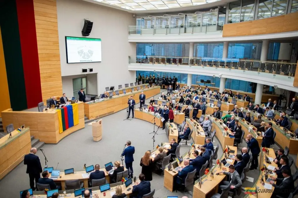 Sejm zatwierdził zmiany w ustawie o LRT: nowa rada i surowsze zasady odwoływania szefa